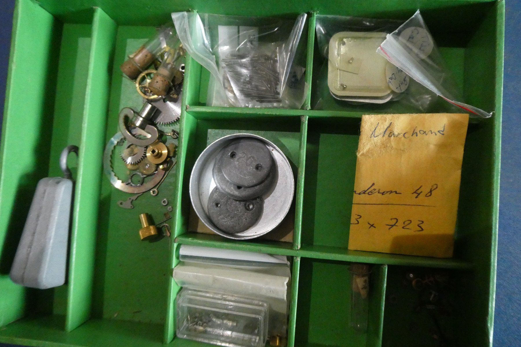 Orologi: Lots de pièces d'horlogerie – Usato da Fontaines NE venduto da monloisir 3