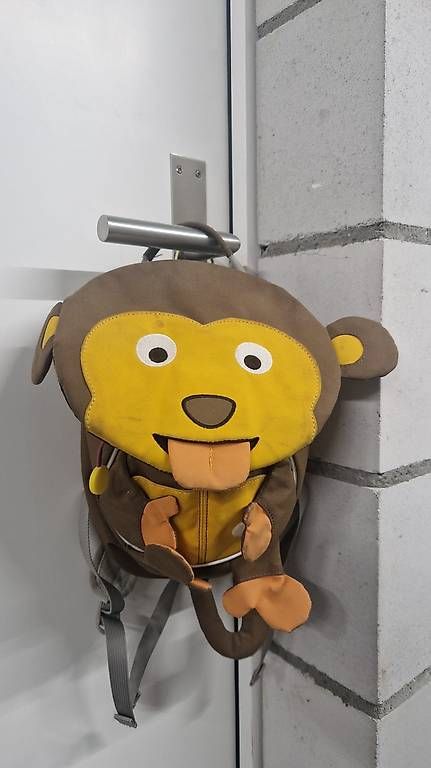 Borse & Zaini: Kindergarten Rücksack Affe – Usato da Ostermundigen venduto da pao_yrh2