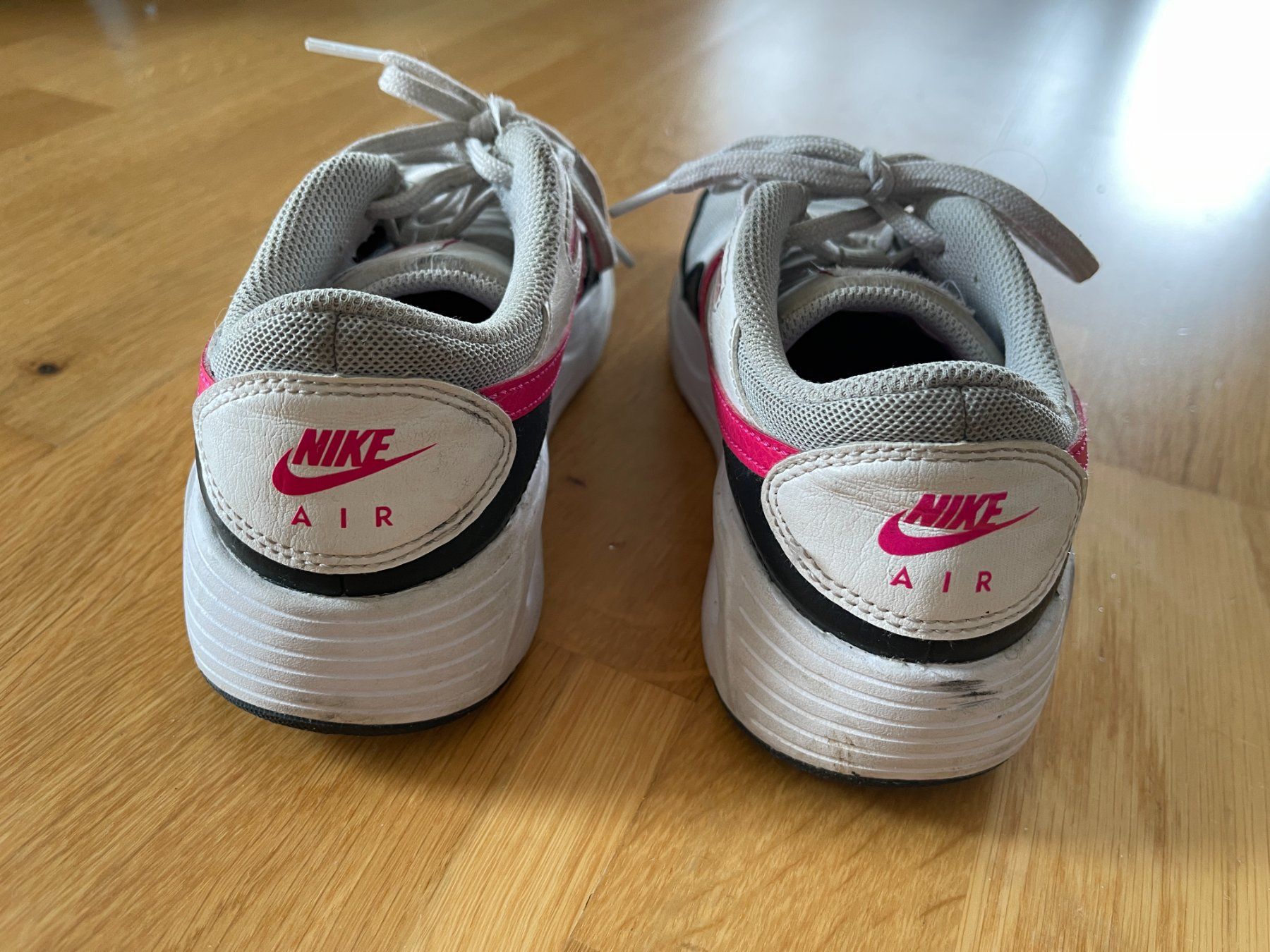 Nike Damenschuhe: Nike Air Max – Gebraucht aus Greifensee von guteangebote 1