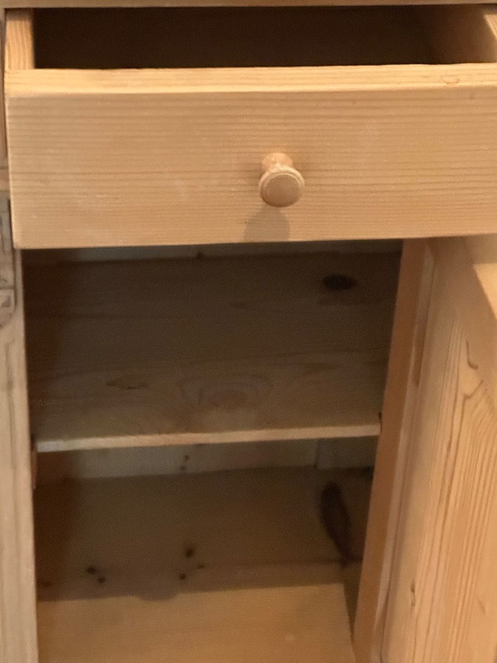 Articoli in legno: Nachttischli aus Tannenholz – Usato da Wittenbach venduto da mar_69t6 4
