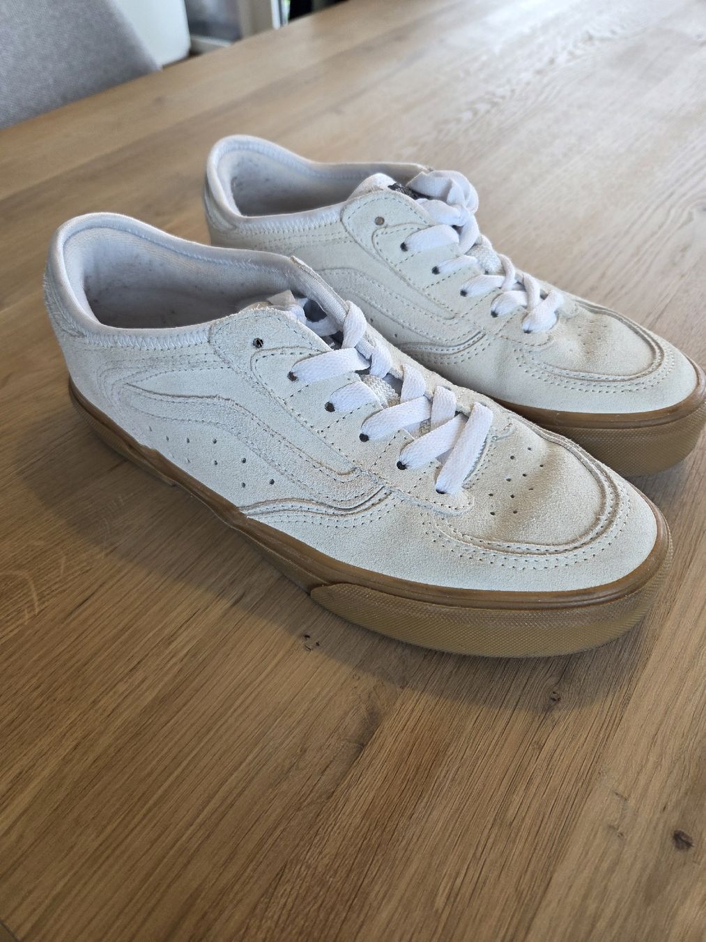 Scarpe da donna: Schuhe Vans Gr. 40 – Usato da Kriens venduto da lie_2wyn