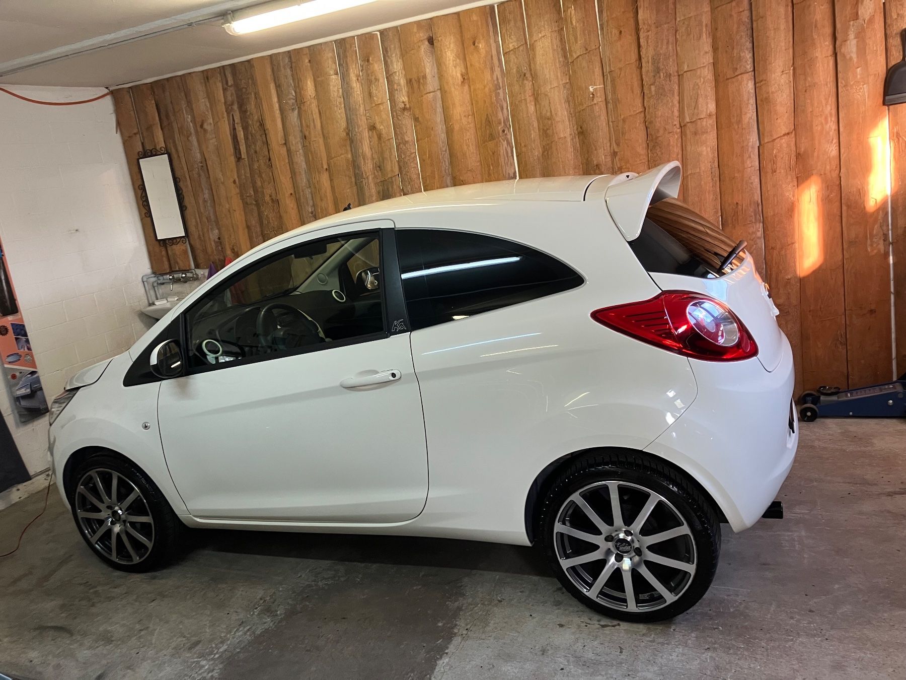 Ford Automobili: Ford Ka 1.25 – Usato da Buchs LU venduto da Rnp