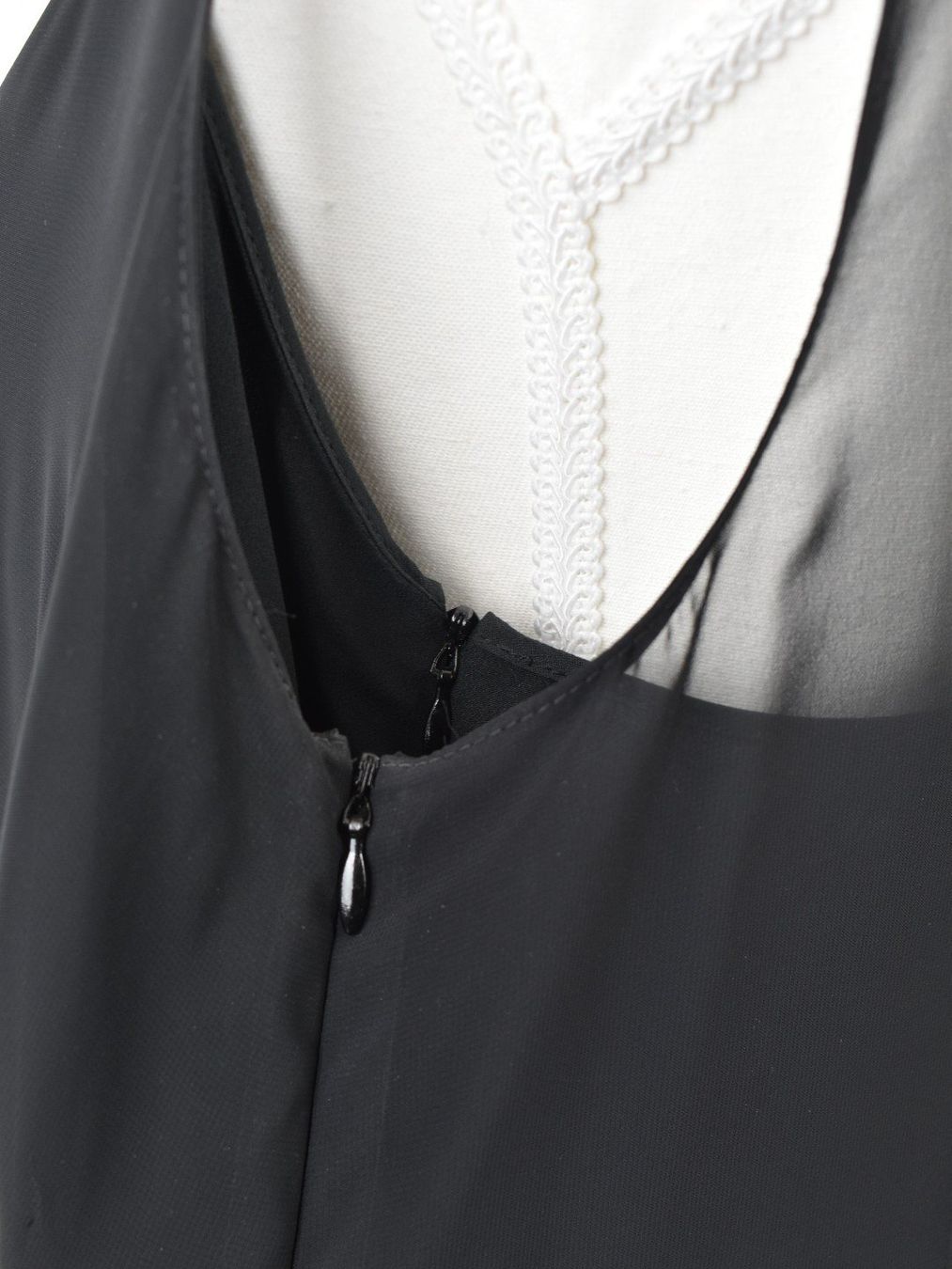 Akris Vestiti: Akris Kleid, Gr.42, schwarz mit Stoffblüten – Usato da Nürensdorf venduto da 2ND_STORY 7