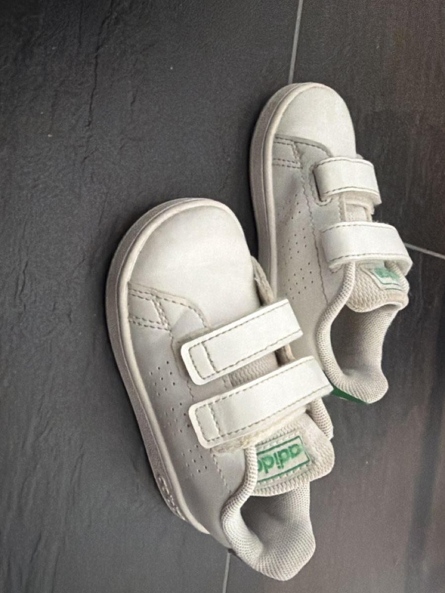 Adidas Scarpe per ragazzi: Adidas sneakers Gr. 21 – Usato da Oftringen venduto da LikeiT 1