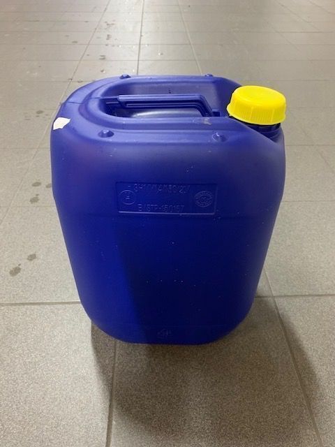 Sonstiges Fahrzeugzubehör: Kanister 20 L – Gebraucht aus Dänikon ZH von chjacado