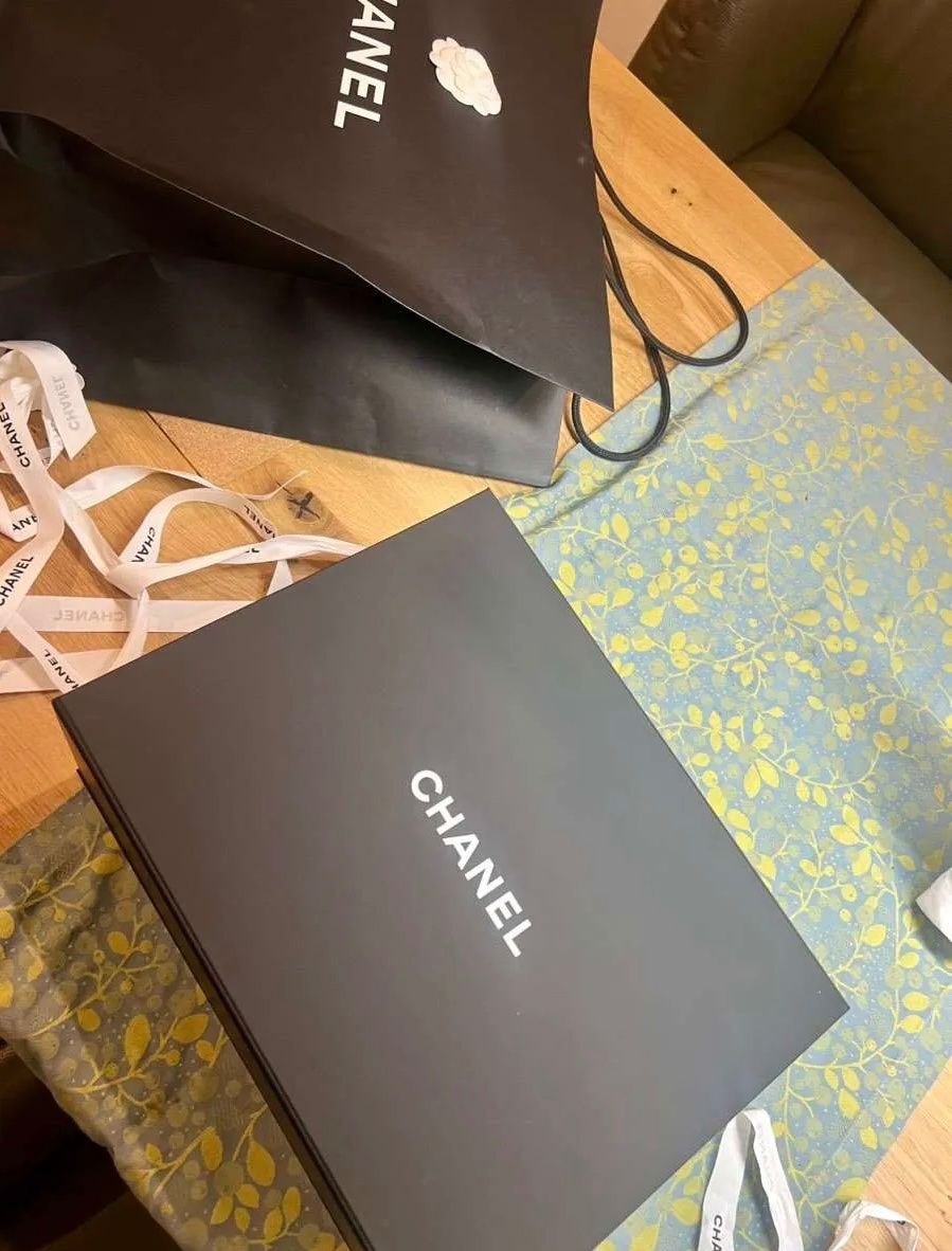 Chanel Sacs femmes: Chanel Two Tone Shopper, grün – Neuf (Voir description) à Triesen par atos87 2