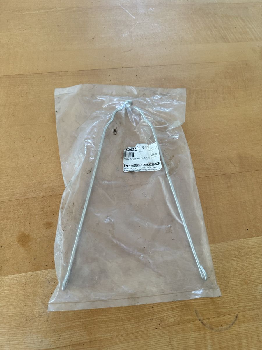 Puch Pièces pour mobylette: Puch Maxi Schutzblech Halter – Neuf avec emballage d'origine à Dübendorf par Sachs621 2