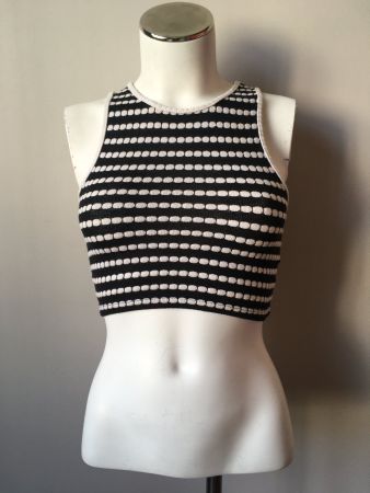 Haut court rayé noir et blanc - taille S
