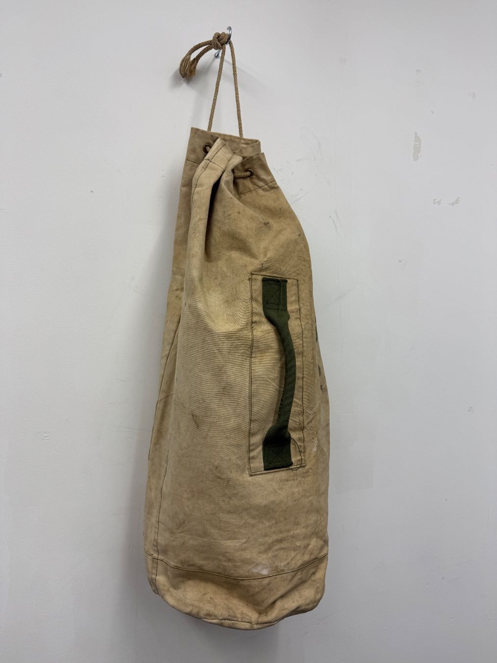 Rucksäcke: British Army Duffel Bag Canvas 1952 Vintage – Gebraucht aus Zürich von serraphim