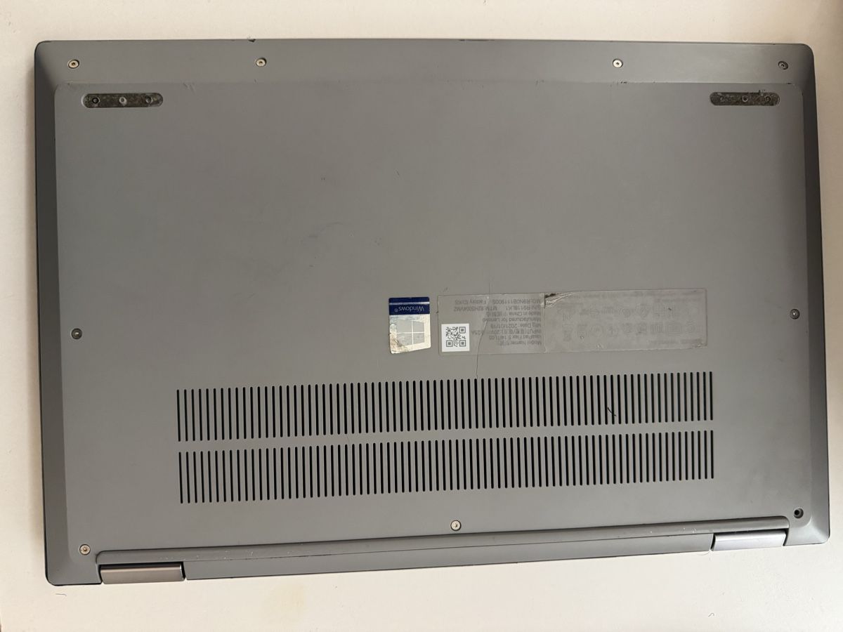 Lenovo Notebooks: Lenovo Notebook funktionstüchtig - Bastlergerät – Gebraucht aus Gossau SG von ile_h7mm 4