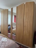 Grosser Schrank