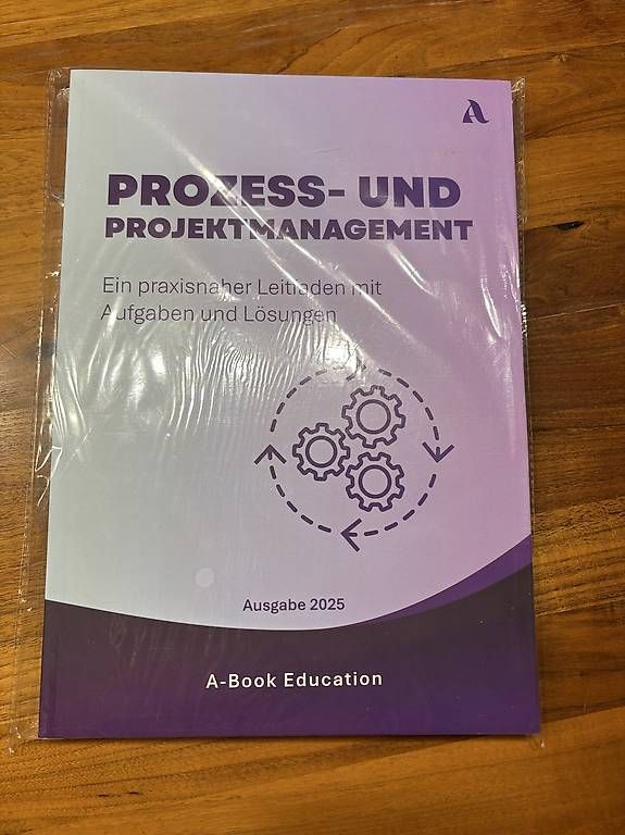 Libri: Prozess und Projektmanagement Buch – Nuovo e nell'imballaggio originale da Rotkreuz venduto da ntr_nxq9