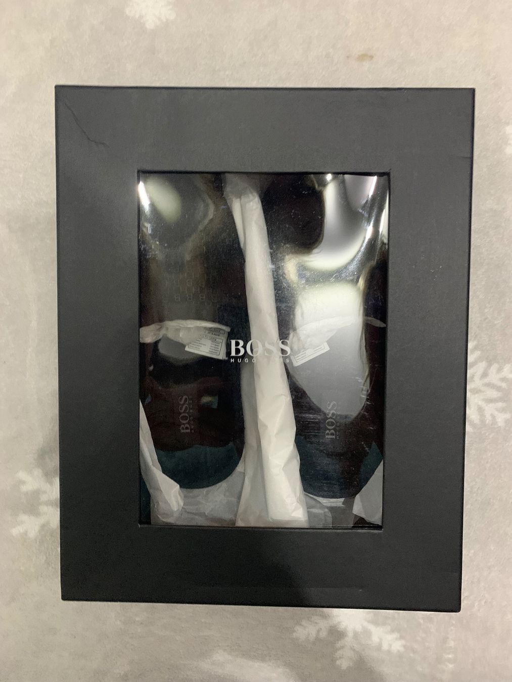 Hugo Boss Scarpe da uomo: Boss Hausschuhe echte Leder NEW – Nuovo e nell'imballaggio originale da Zürich venduto da Privat4444 4