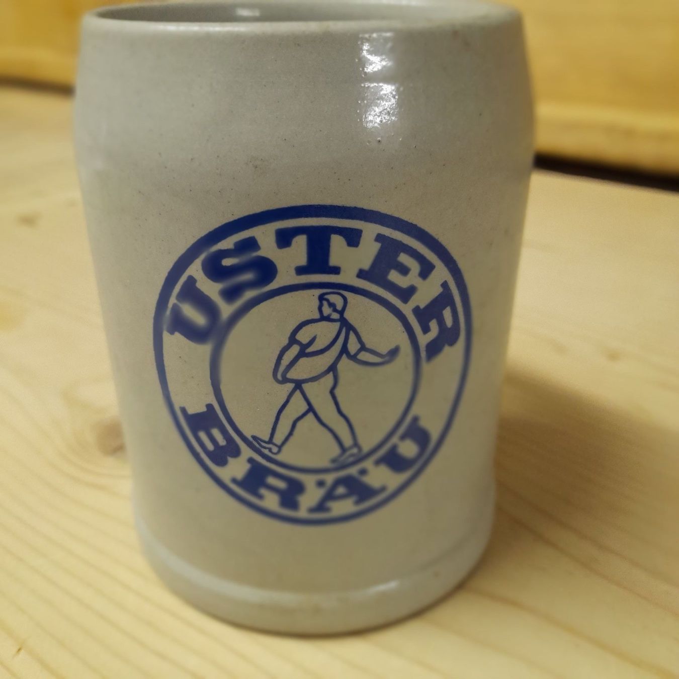 Bicchieri: Antiker Bierkrug – Usato da Nesslau venduto da Pina