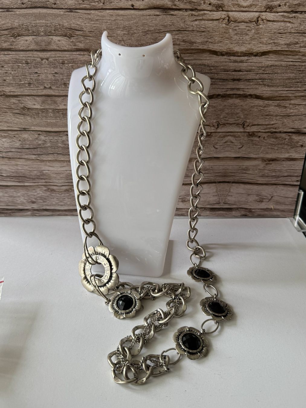 Ketten: Mächtiges, langes Collier – Gebraucht aus Muttenz von einfach-schoen