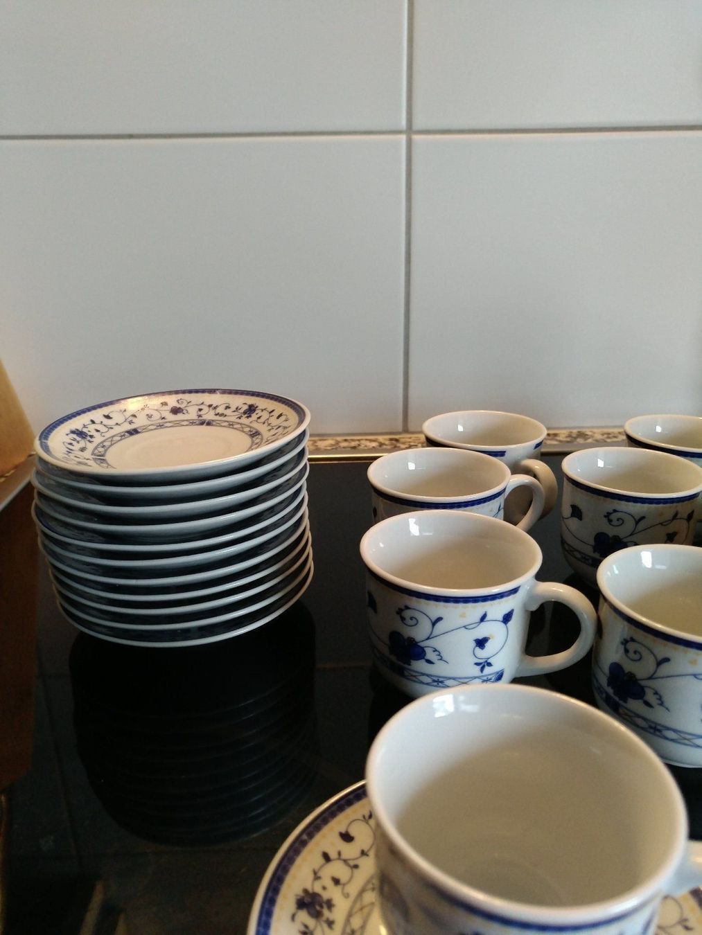 Set di piatti: zu verkaufen Espresso Set – Usato da Engi venduto da Dies01 2
