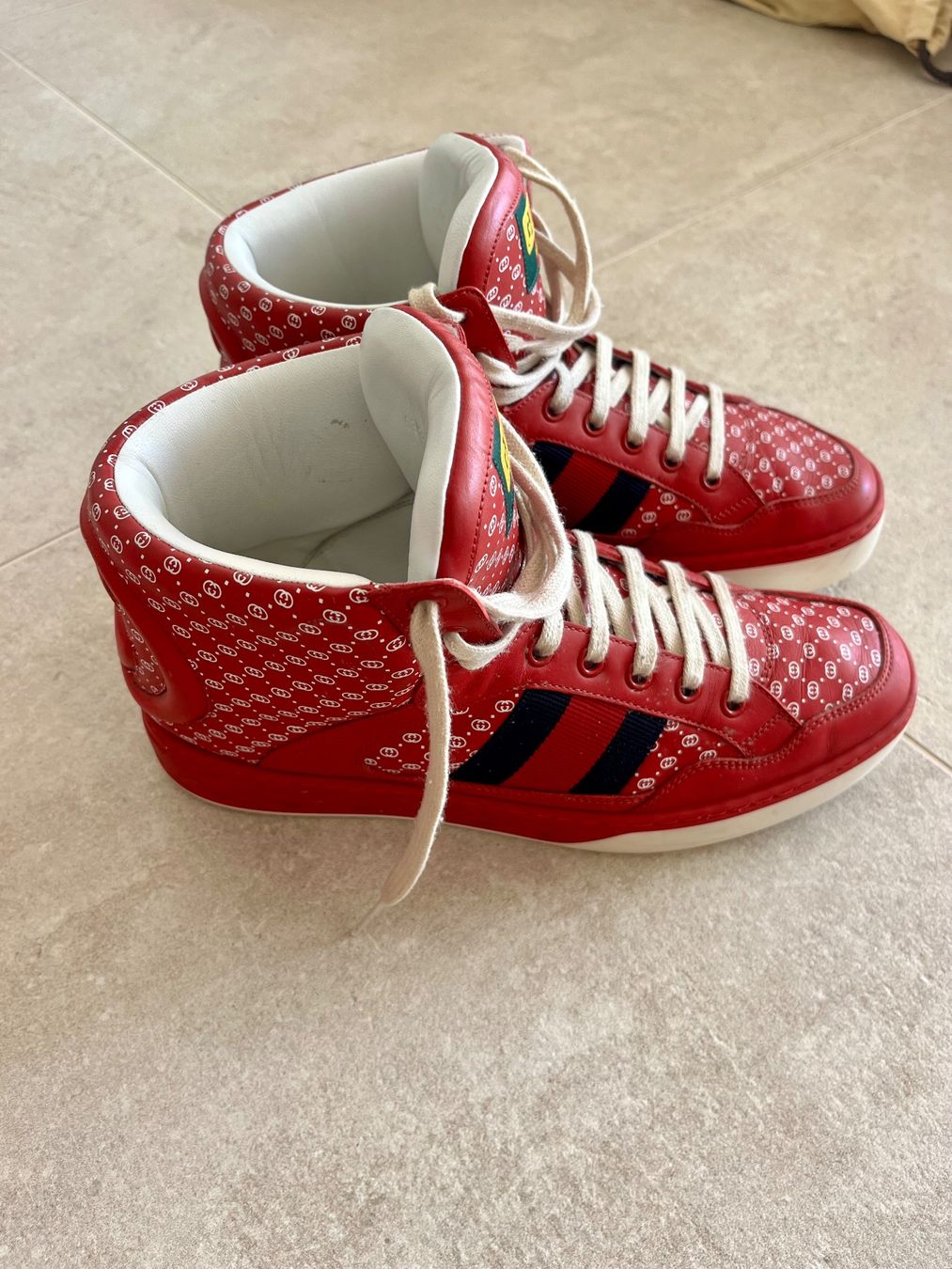 Gucci Scarpe da uomo: Gucci Sneakers red superbe état ! – Usato da St-Blaise venduto da Yeeppp 2