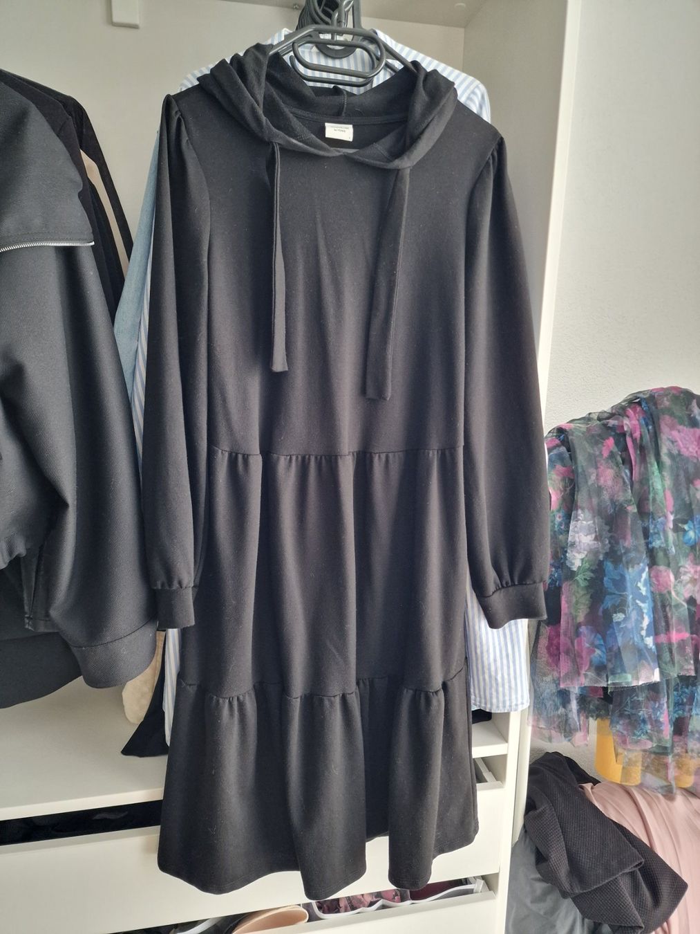 Vestiti: JDY Kleid – Usato da Altishausen venduto da ter_58nj