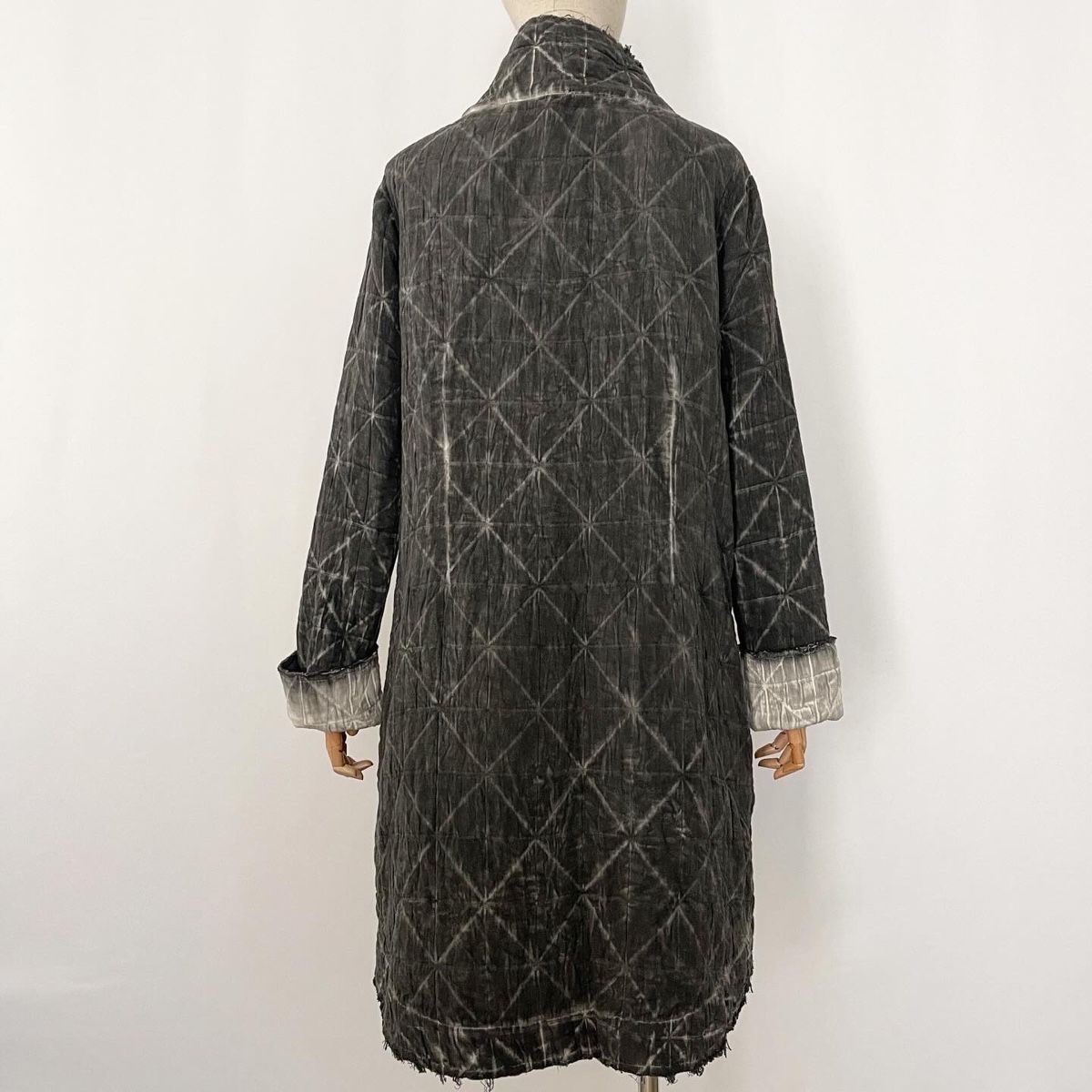Cappotti: BLACK BY K&M Coat – Nuovo (secondo la descrizione) da Freienbach venduto da Avviivva_Shop 5