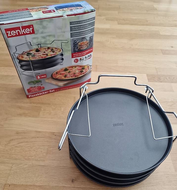 Teglie da forno: Zenker Pizzabäcker-Set 5-teilig – Usato da Zürich venduto da scrbe