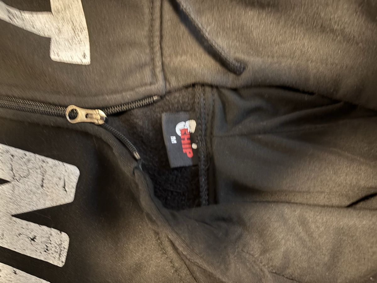 Maglioni & Felpe: Etna Hoodie  – Usato da Schwerzenbach venduto da rea_bh9k 2