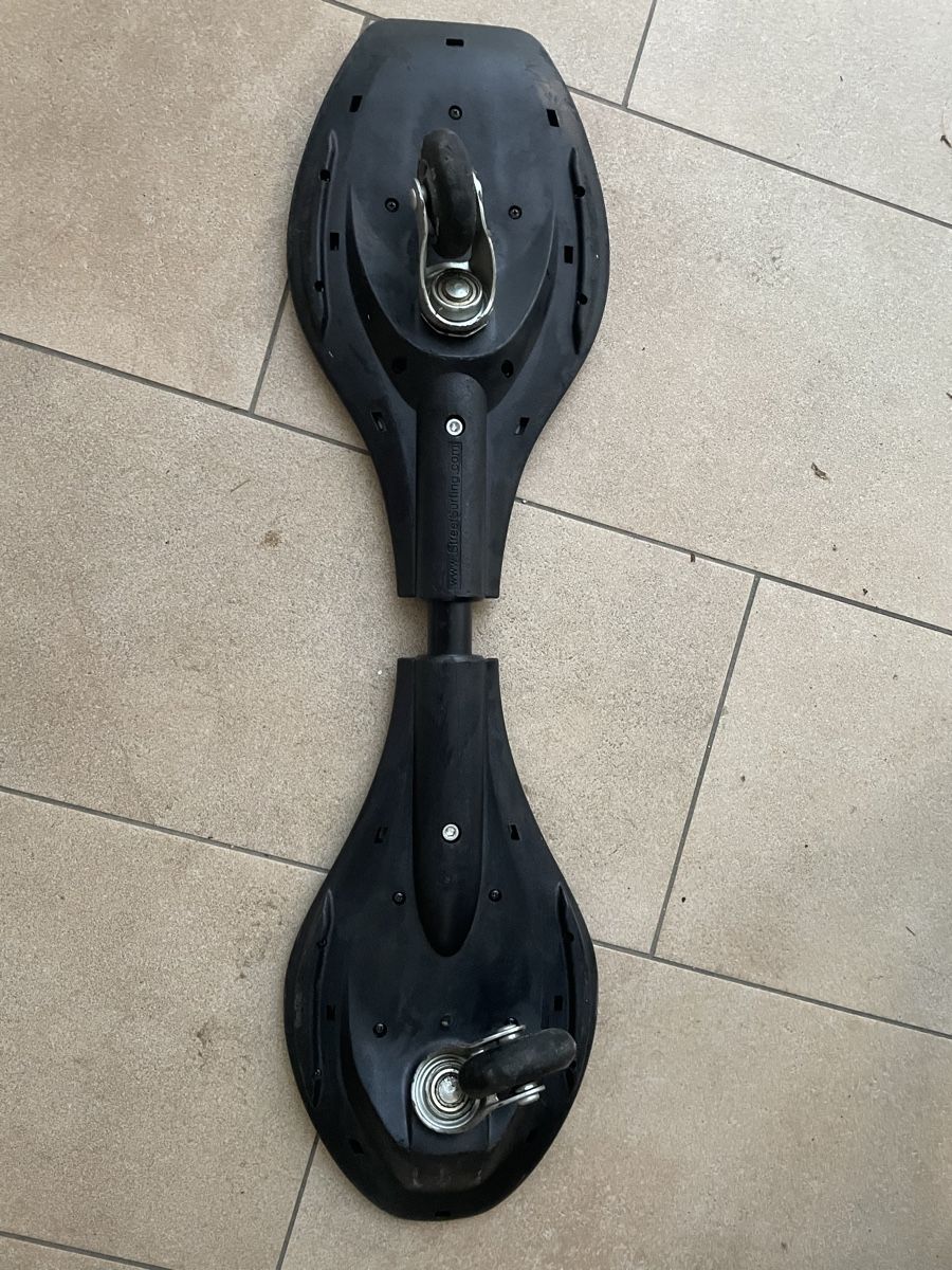 Skateboards: Waveboard noir  – Usato da Montreux venduto da loic_13 1