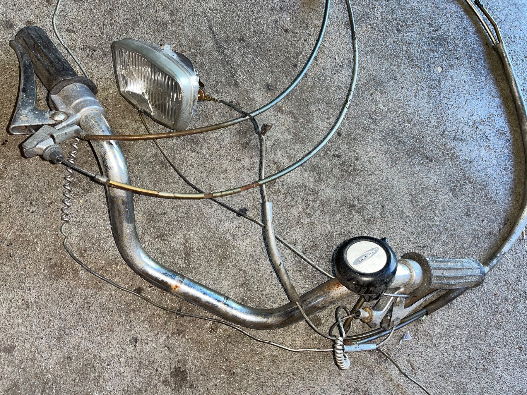 Piaggio Parti ricambio per ciclomotori: Mofa Lenker mit Armaturen – Usato da Fahrni b. Thun venduto da berger_tuning34 1