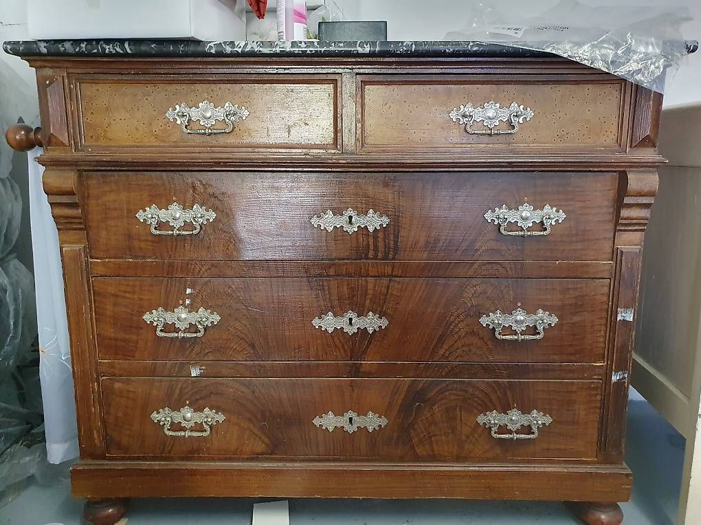 Commodes: Alte Kommode mit Marmorplatte – D'occasion à Seengen par Ladixen 3