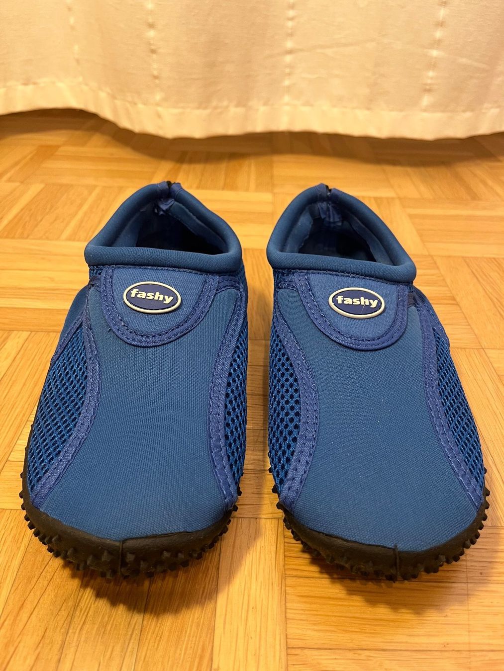 Herrenschuhe: Neu! Badeschuhe Grösse 36 – Neu (gemäss Beschreibung) aus Kirchberg SG von EINZIG_artig
