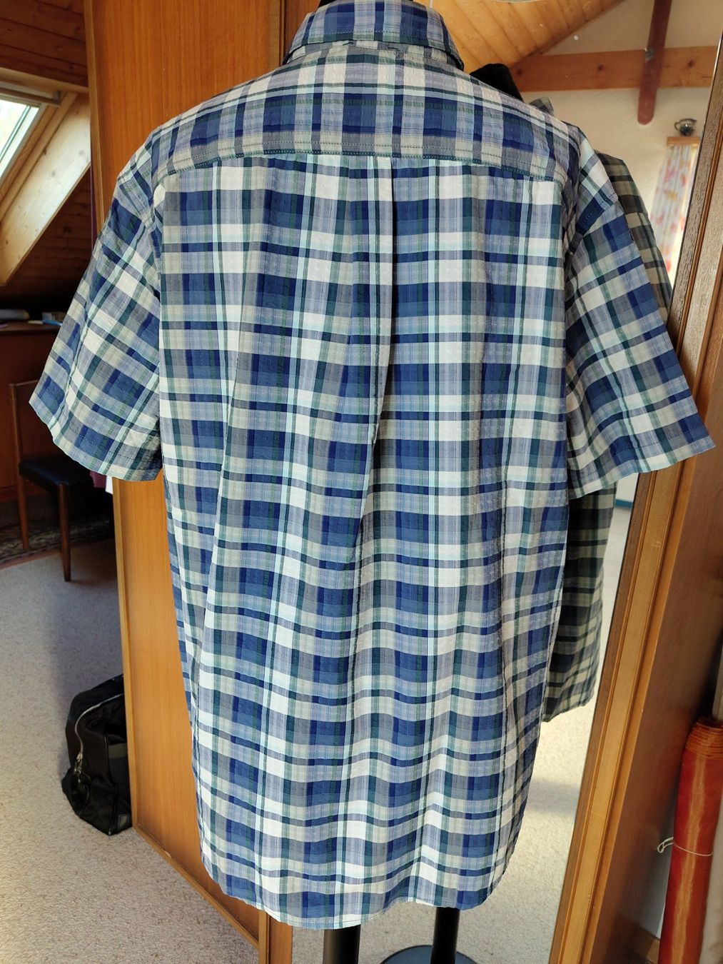Eddie Bauer Chemises: Wanderhemd, EDDIE BAUER, fast neu – D'occasion à Seuzach par NaehdesignMirjam 2