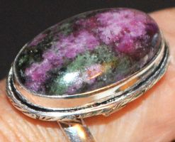 Ring L-7388 – Rubin Zoisit - Verstellbar