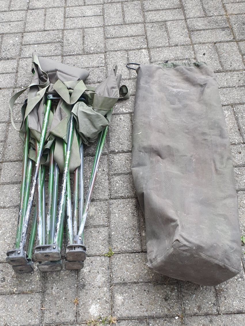 Letti: Feldbett Klappbar Army specics – Usato da Läufelfingen venduto da jac_vp95