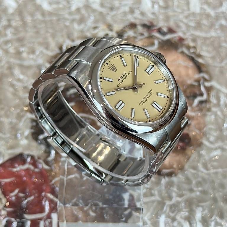 Orologi: Rolex Oyster Perpetual 41mm 134300 – Usato da Genève venduto da minty.watches 2