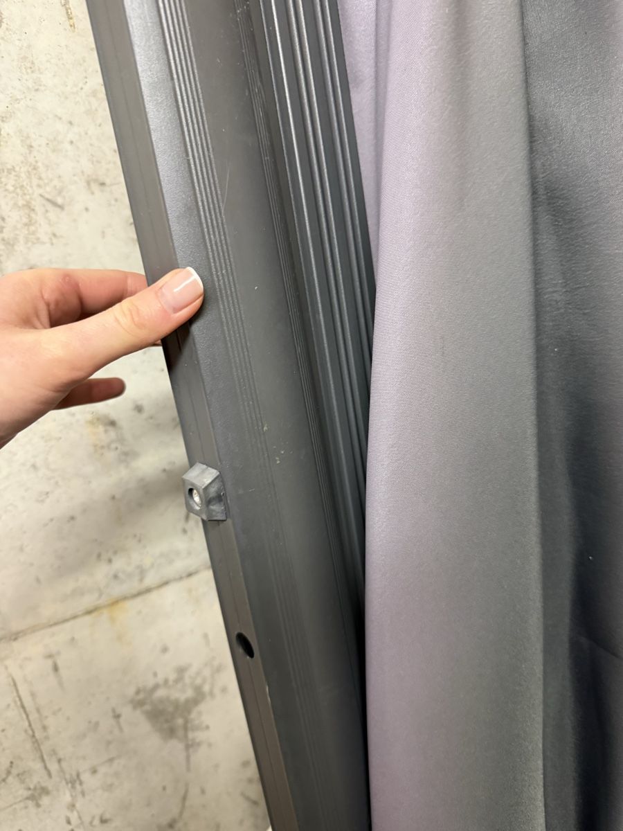 Micasa Ombrelloni: Sonnenschirm 250x250cm – Usato da Lenzburg venduto da Chlinisimone 2