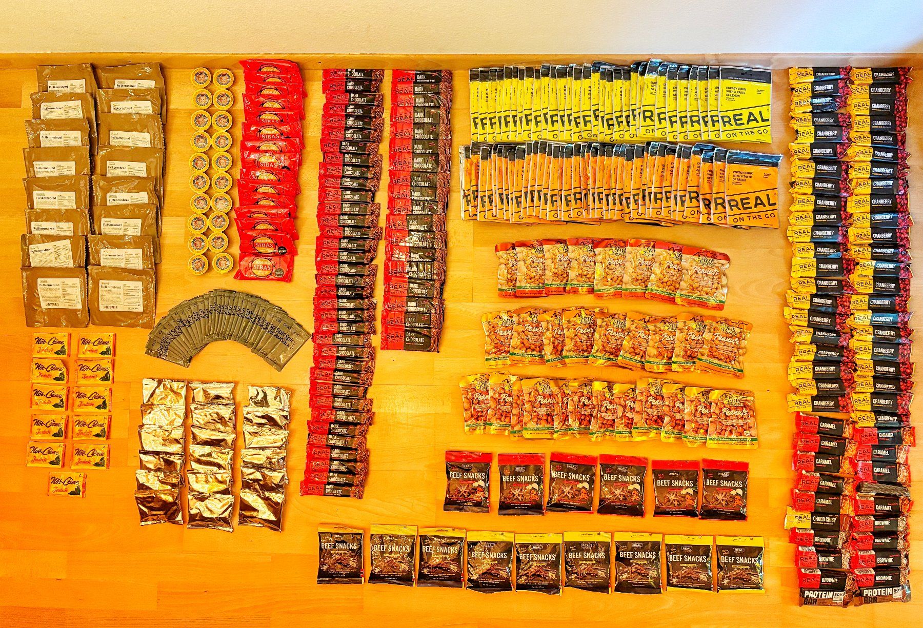 Cibi & Specialità: REAL FIELD MEAL CHOCOLATE SCHWEIZER ARMEE SCHOKOLADE KSK AAD – Nuovo e nell'imballaggio originale da Zürich venduto da Happy.Trade 2