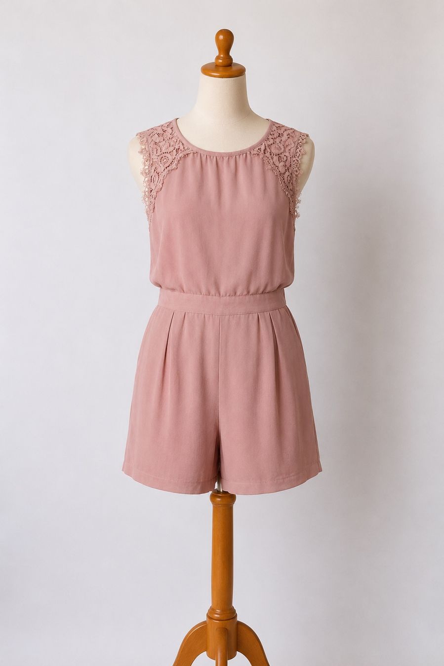 Tute: Amisu Sommer Jumpsuit, rosa, Grösse 38 – Usato da Alpnach Dorf venduto da melbb