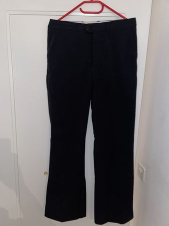 Schwarze Stoffhose Weekday Grösse 32