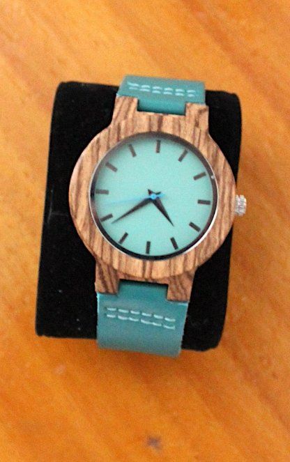 Orologi: Holz Armband Uhr – Usato da Locarno venduto da madame-tus-sauds 6