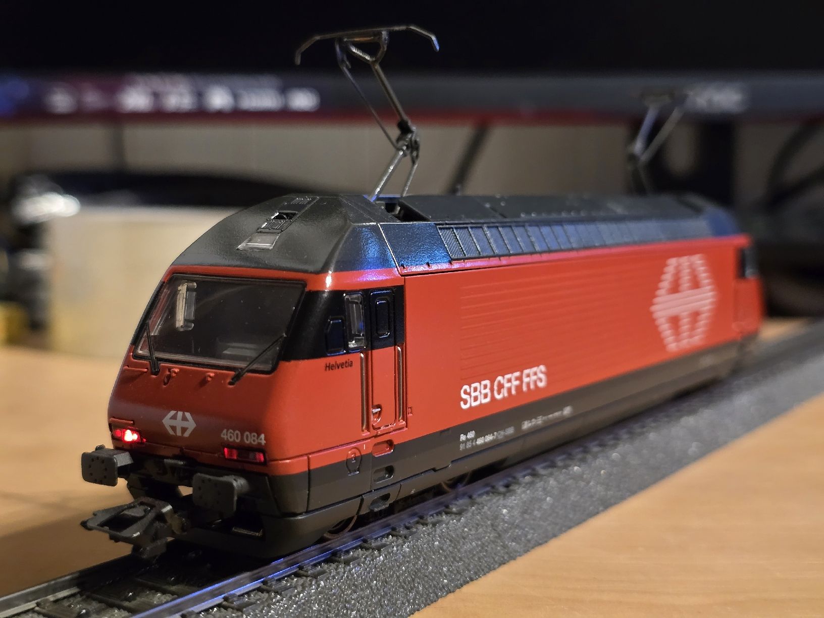 Märklin Modelleisenbahnen: Märklin Re 460 – Gebraucht aus Mettmenstetten von ric_ww8q 1