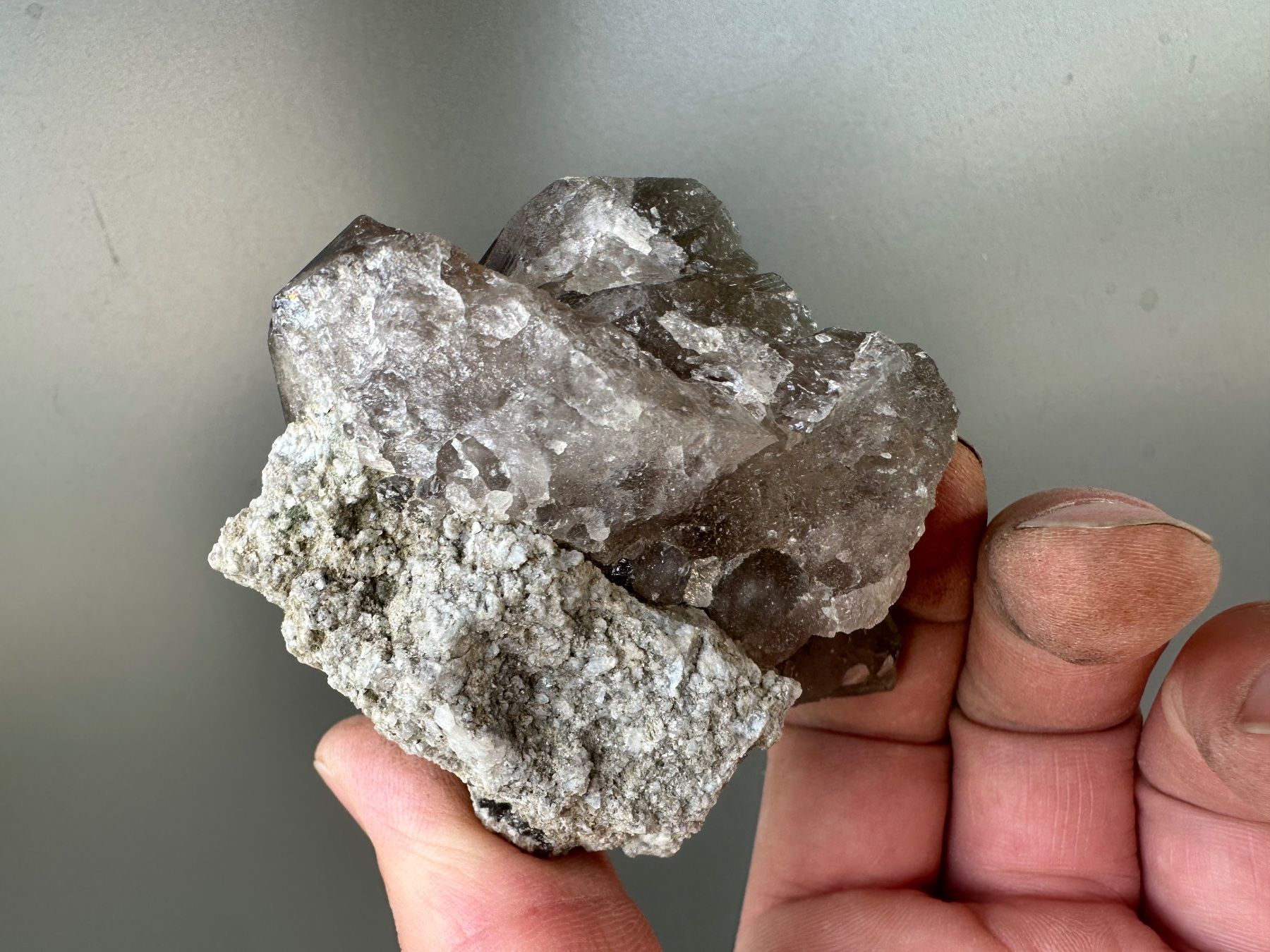 Mineralien & Heilsteine: Rauchquarz Val Cavardiras – Gebraucht aus Oberuzwil von Crystall0 4