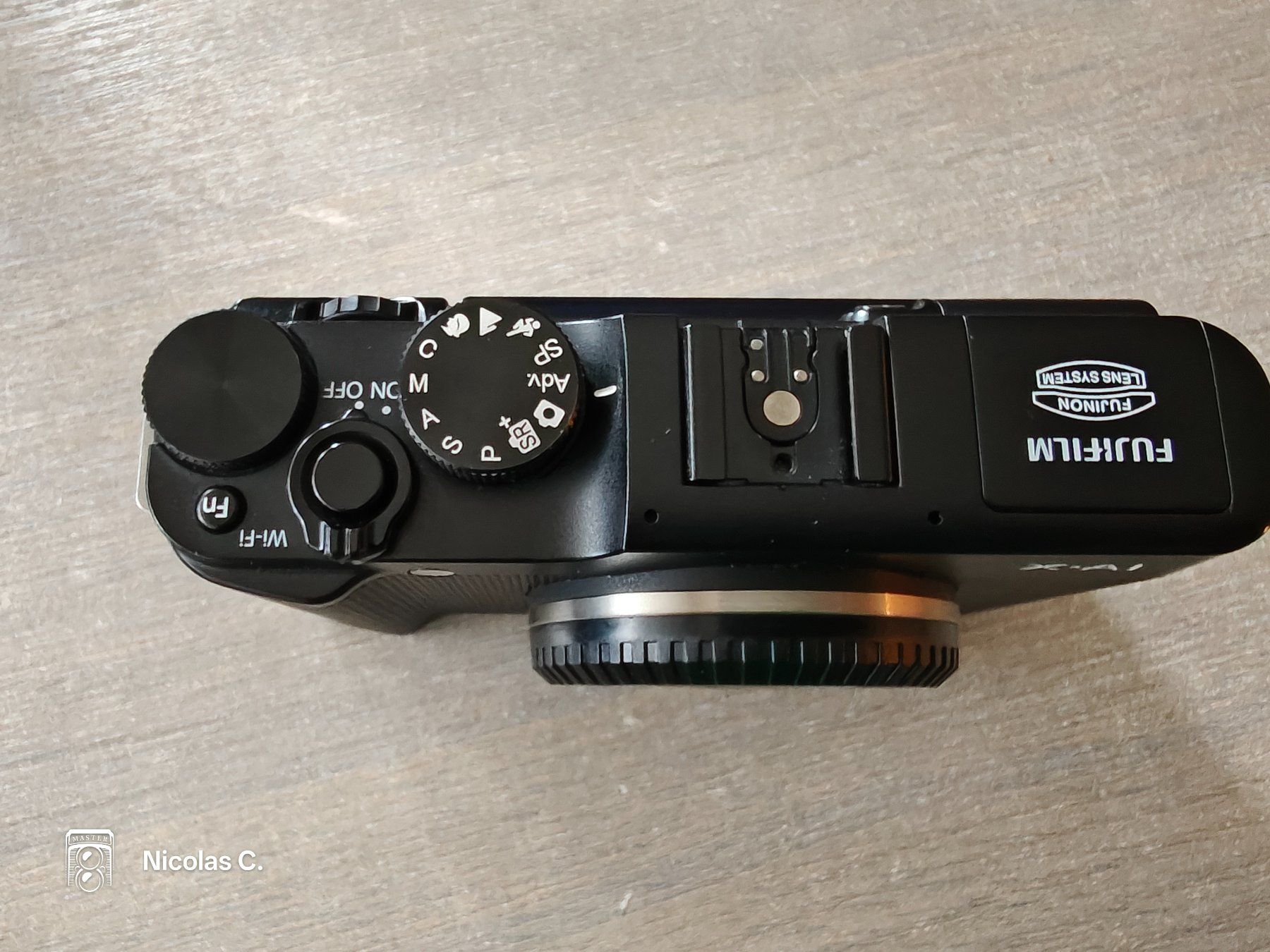 Fujifilm Kamera: Fujifilm XA1 - état de neuf - 394 clicks – Gebraucht aus Thônex von Jan-Nemar 2