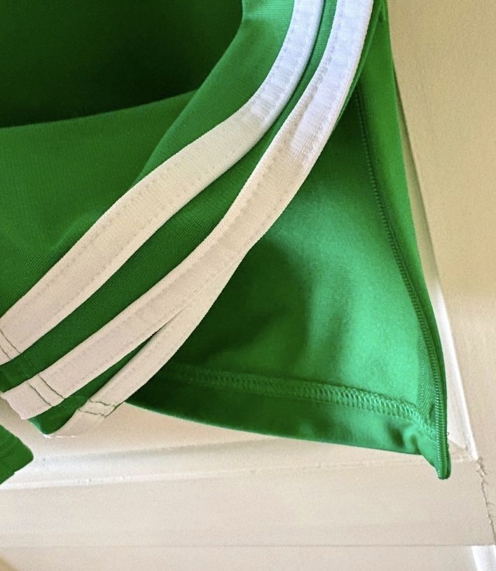 Adidas Hosen: Adidas Herrenhose – Neu (gemäss Beschreibung) aus Zürich von benebiene 2