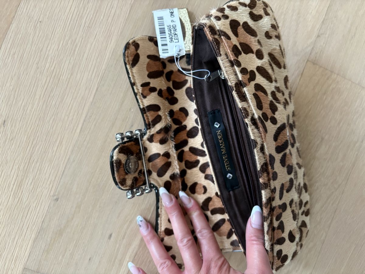 Steve Madden Taschen für Damen: Steve Madden Leopard Print Clutch – Neu und originalverpackt aus Gams von ajd_b2hl 4