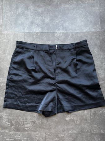 Suit Shorts - Shiny, elegante Hose