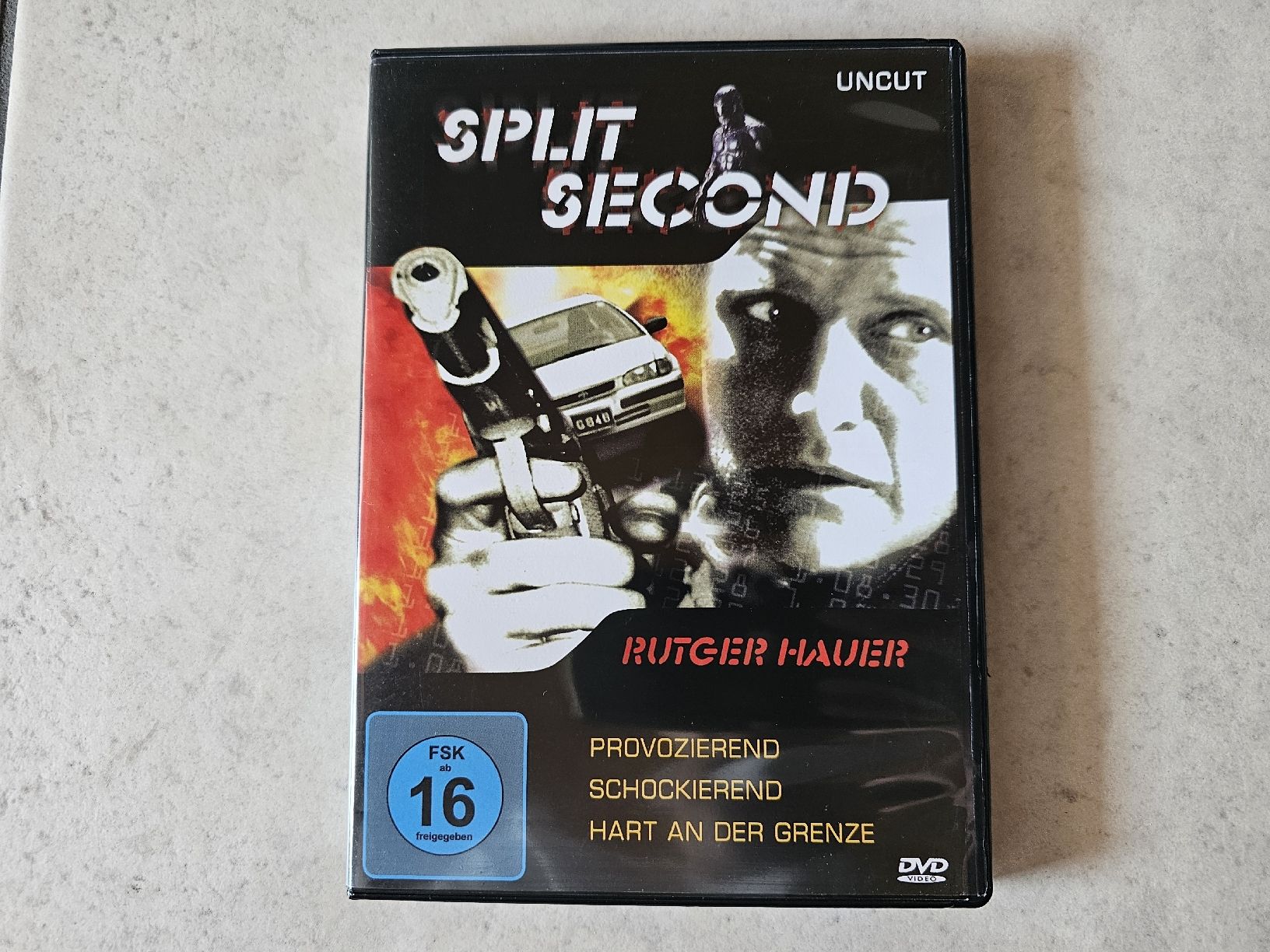 Tutti i DVDs: Split Second  -  Uncut Version – Usato da Schneisingen venduto da backstore24
