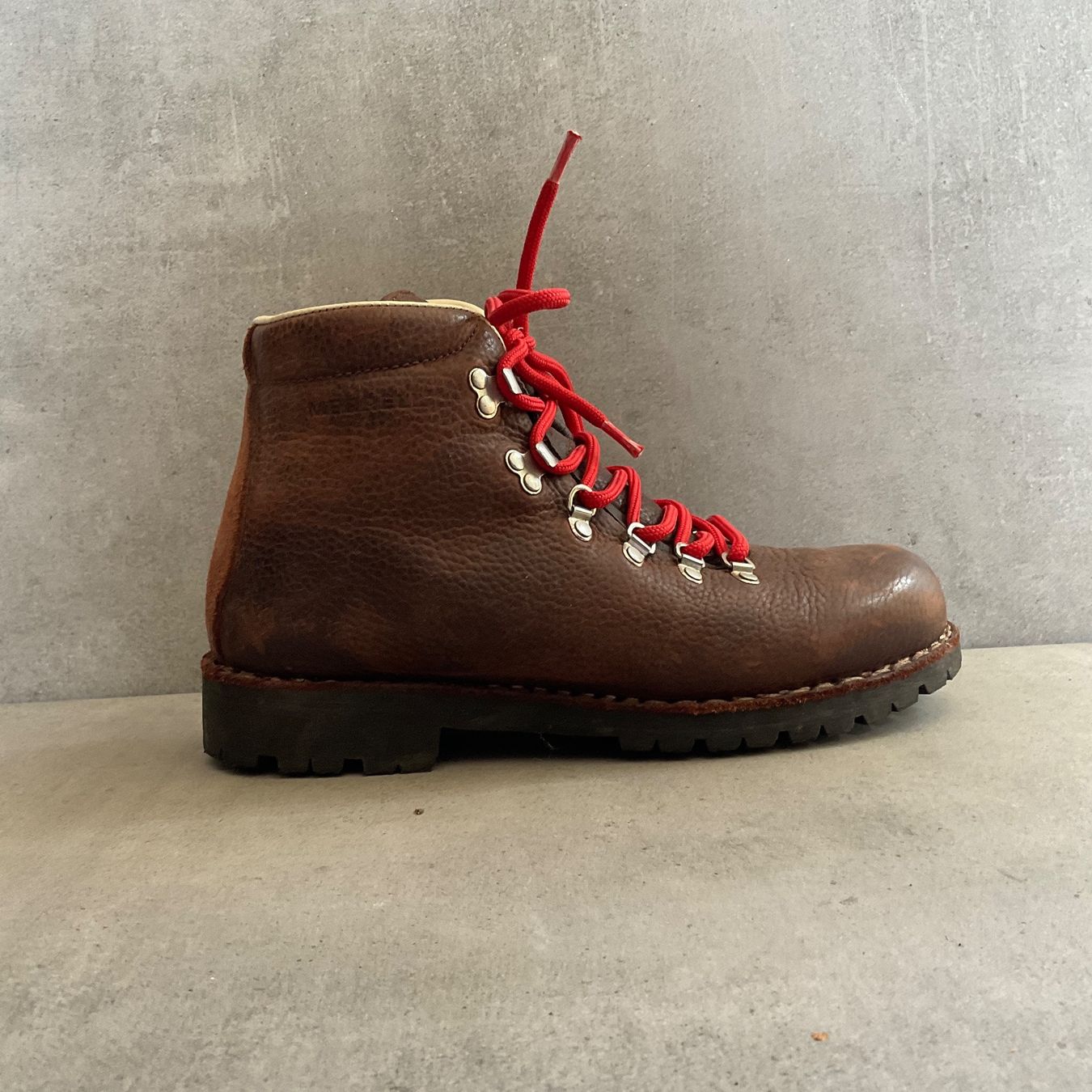 Merrell Herrenschuhe: Merrell Vintage Leather Hiking Boots – Gebraucht aus Bern von  2
