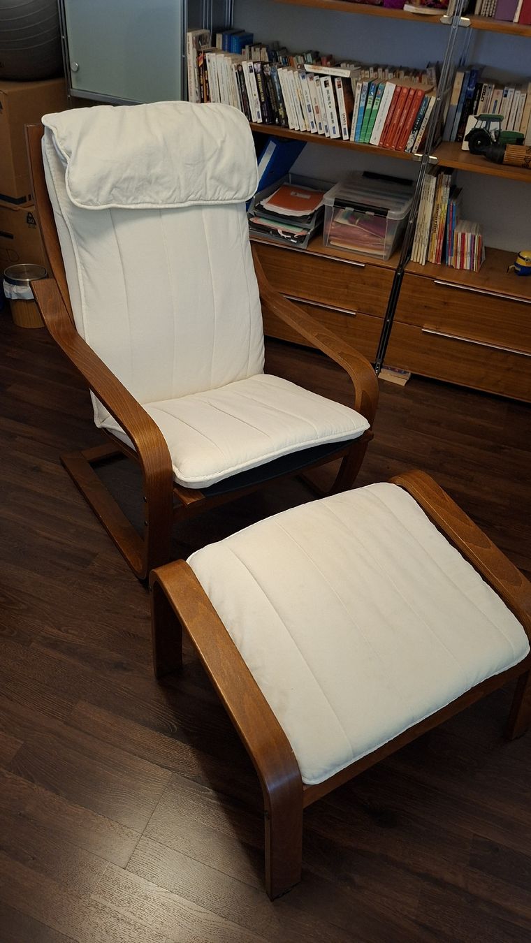 Ikea Poltrone: Fauteuil avec repise pieds – Usato da Domdidier venduto da SophieSG