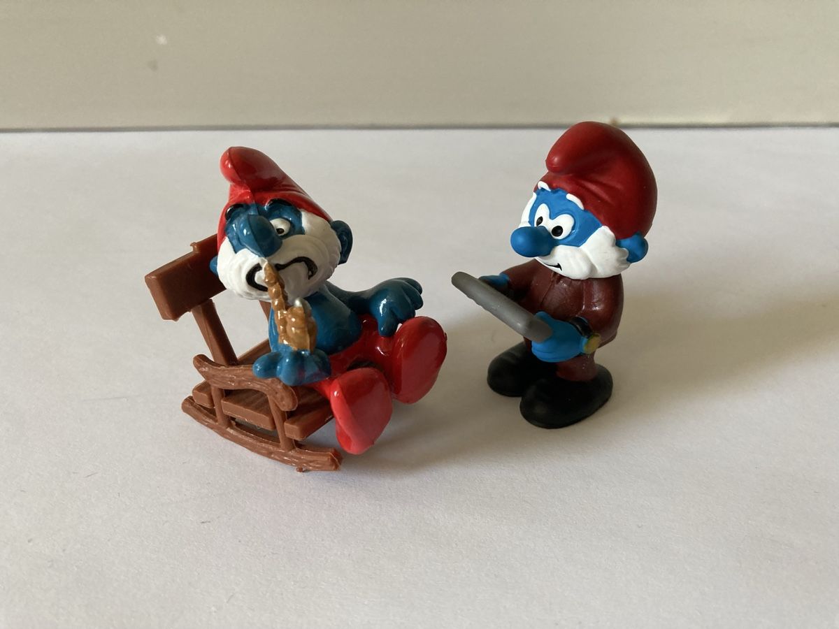 Statuette: Papa Schlumpf – Nuovo (secondo la descrizione) da Stäfa venduto da koc_rlr9