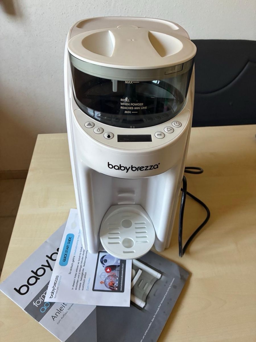 Baby Brezza Pasti del neonato: Baby Brezza Formula Pro Advanced gebraucht – Usato da Niederhasli venduto da Sr1