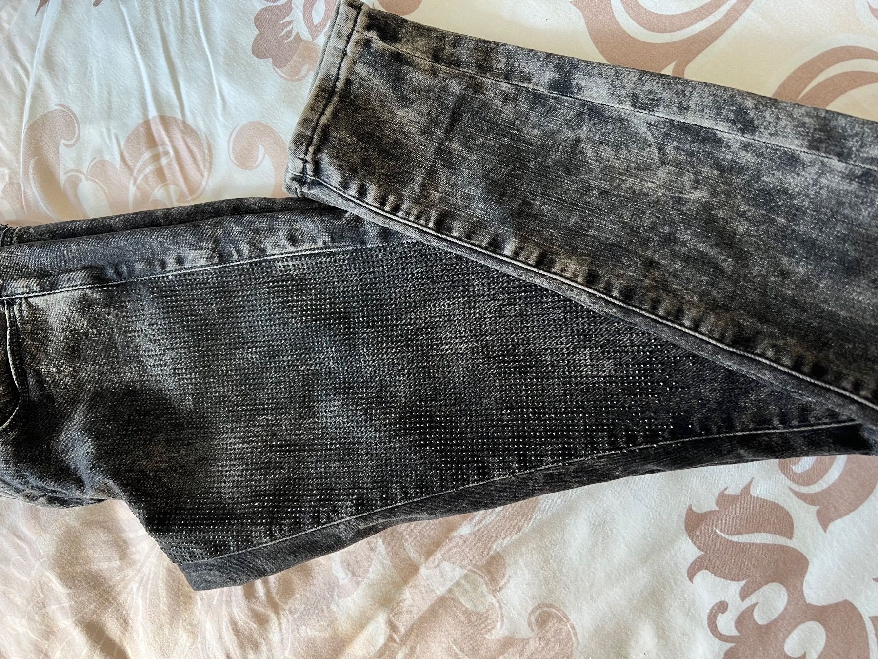 Guess Jeans: JEANS VON GUESS  GR.27 – Nuovo (secondo la descrizione) da Pfäffikon ZH venduto da Ruth8